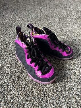 Nike Youth Purple Sneakers